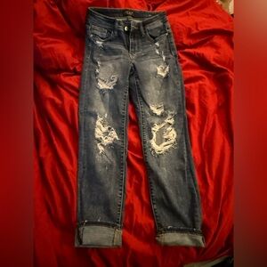 Judy Blue Distressed Boyfriend Jeans in Dark Blue